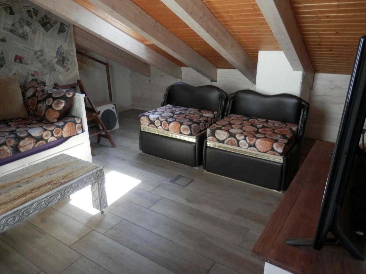 Buhardilla Casco Historico Apartment บูร์โกส ภายนอก รูปภาพ